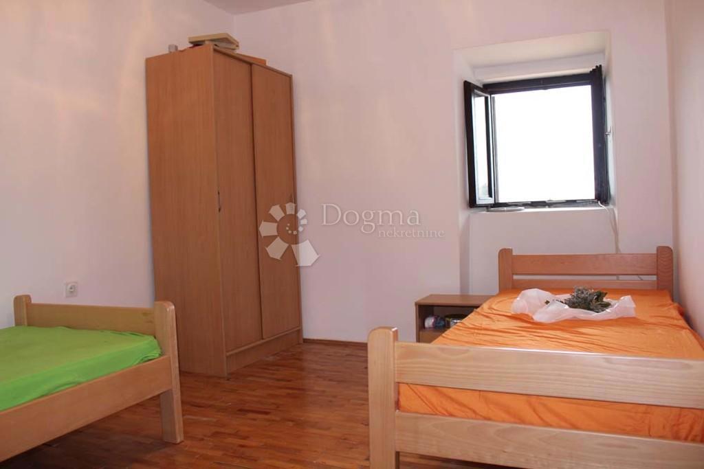 Hiša Bribir, Vinodolska Općina, 220m2