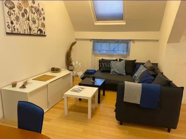 Stanovanje Centar, Varaždin, 82m2