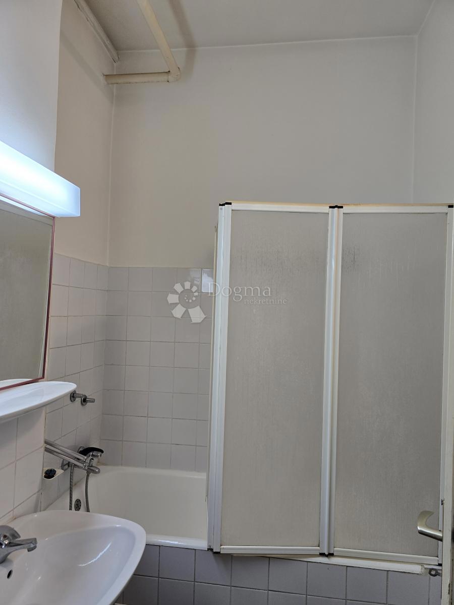 Stanovanje Centar, Varaždin, 82m2