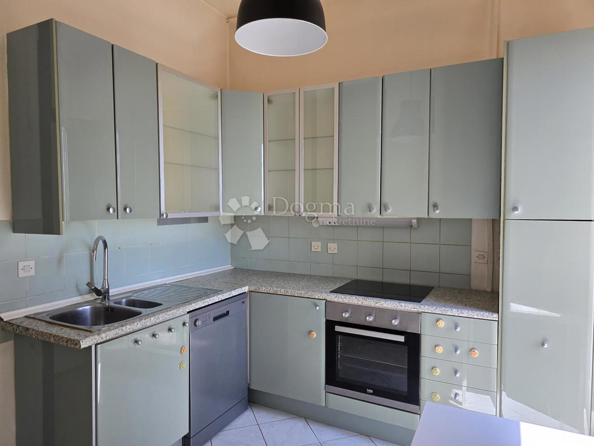 Stanovanje Centar, Varaždin, 82m2