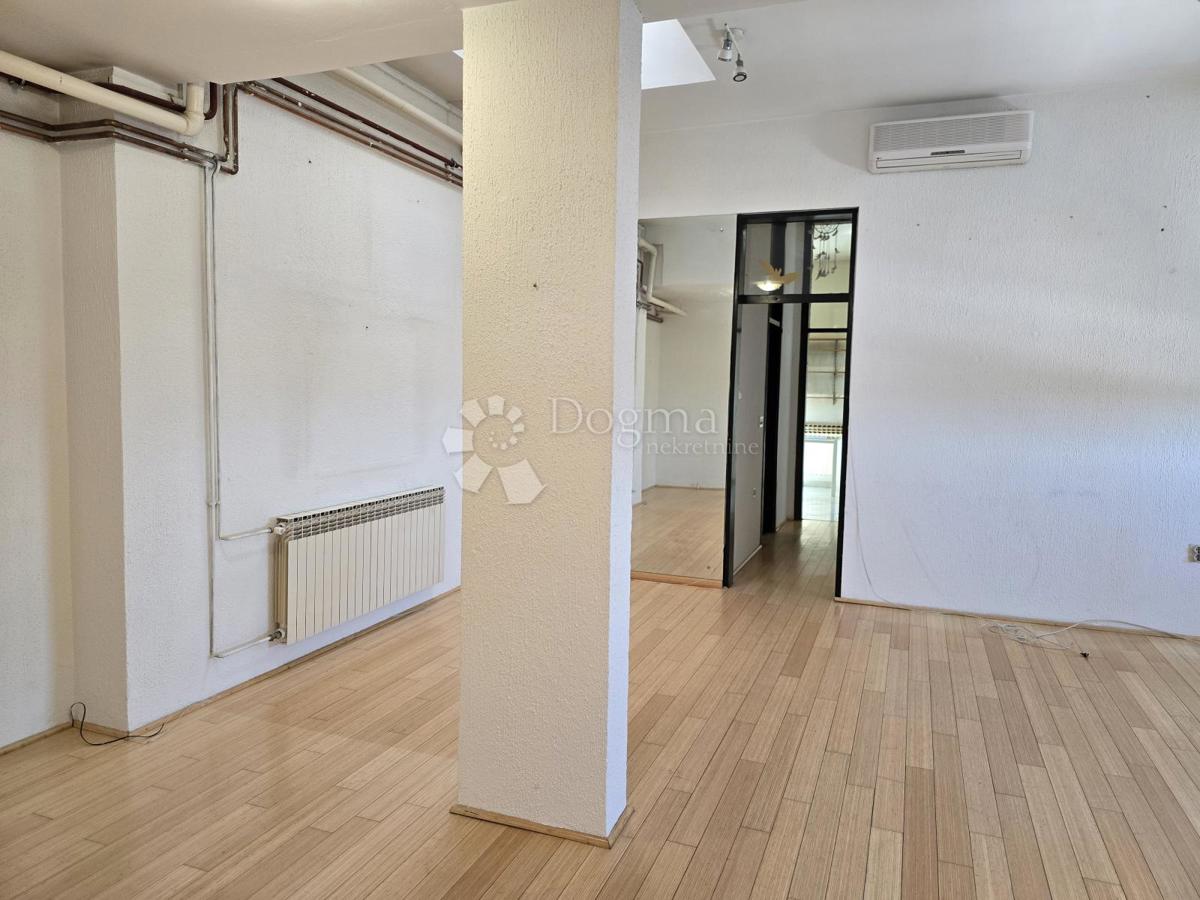 Stanovanje Centar, Varaždin, 82m2