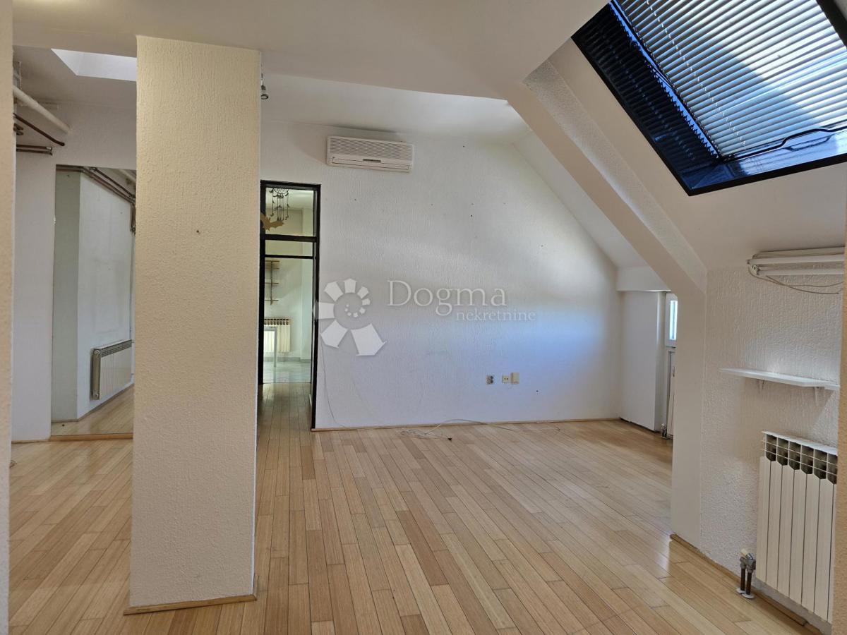 Stanovanje Centar, Varaždin, 82m2