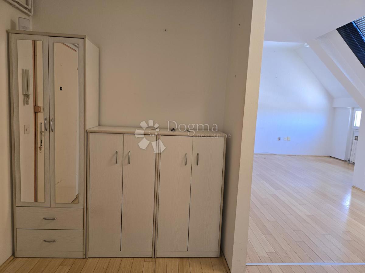 Stanovanje Centar, Varaždin, 82m2