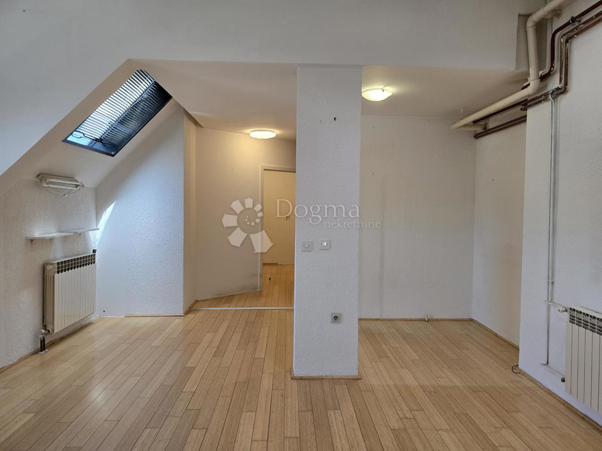 Stanovanje Centar, Varaždin, 82m2