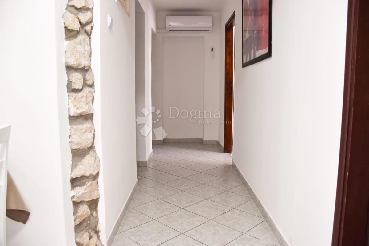 Stanovanje Poreč, 94m2