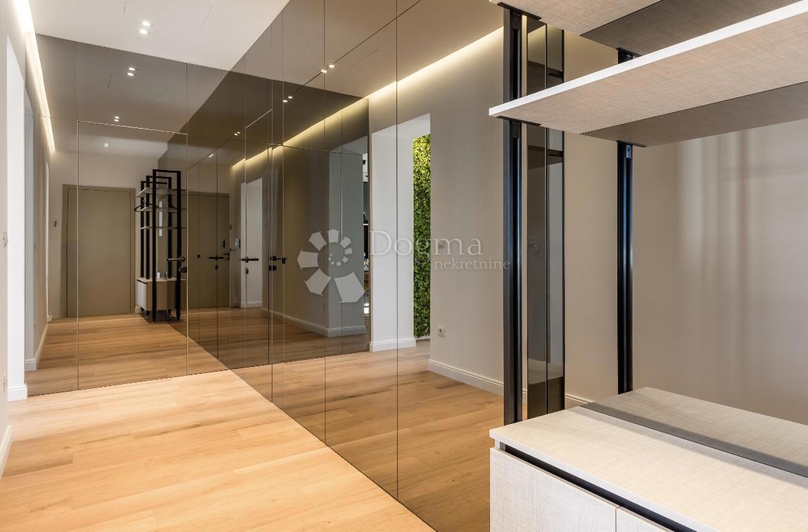 Stanovanje Centar, Rijeka, 156m2