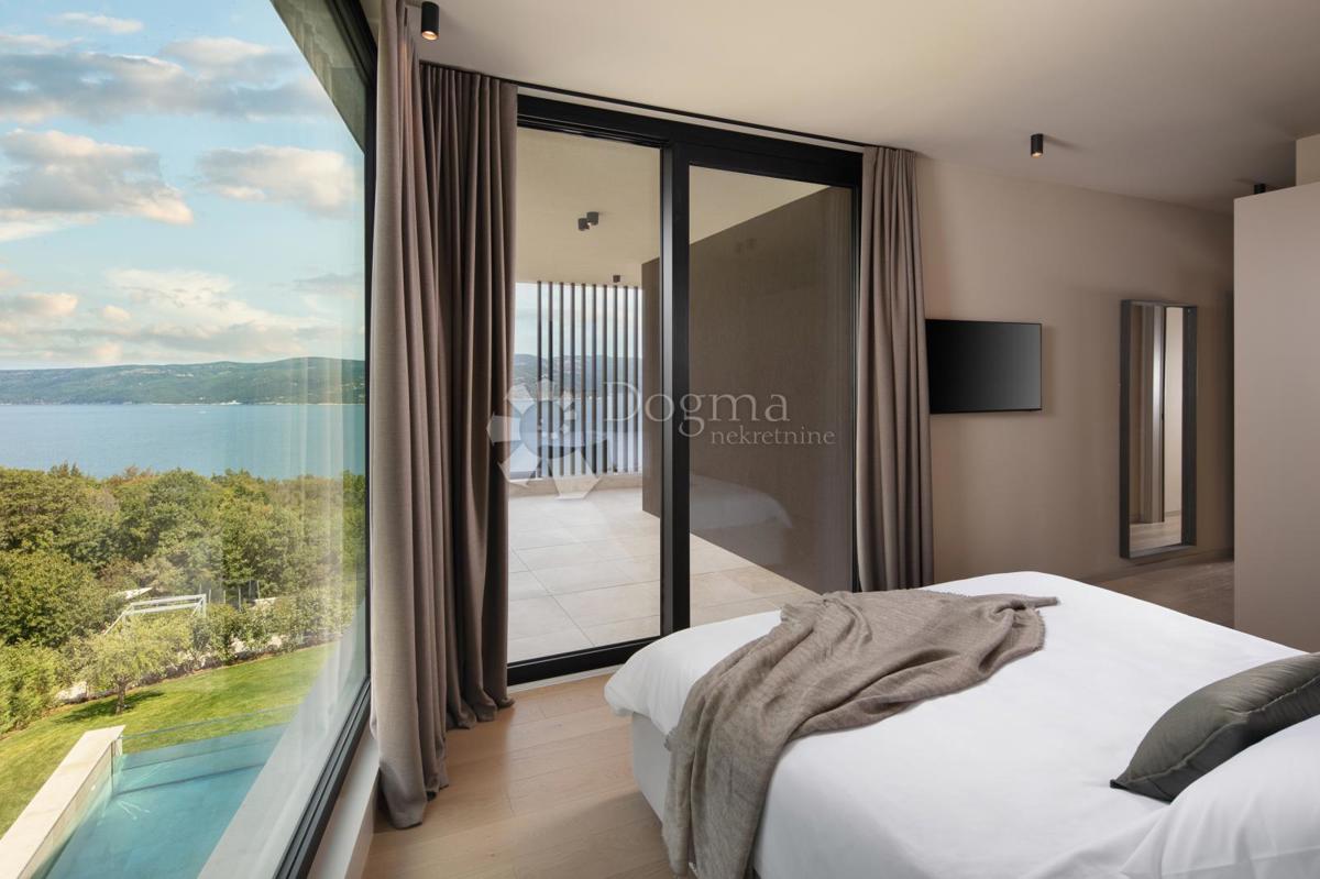Hiša Rabac, Labin, 245,95m2