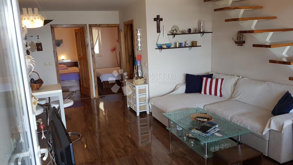 Hiša Dobropoljana, Pašman, 137m2