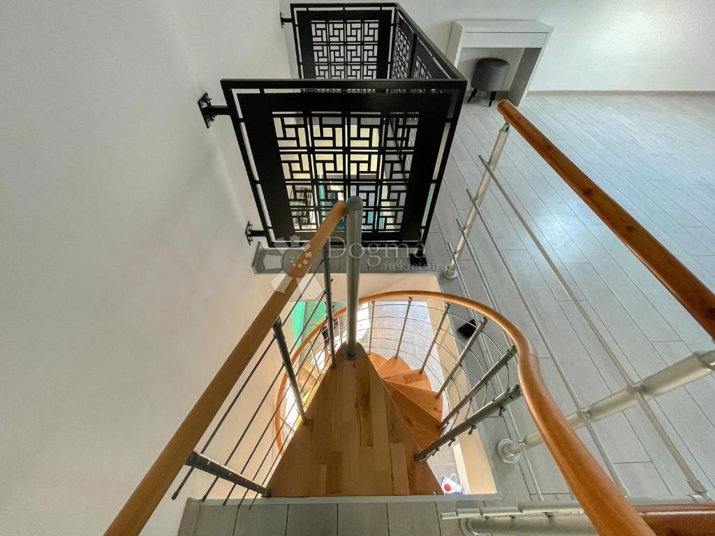 3 apartmaji v Pješčani uvali