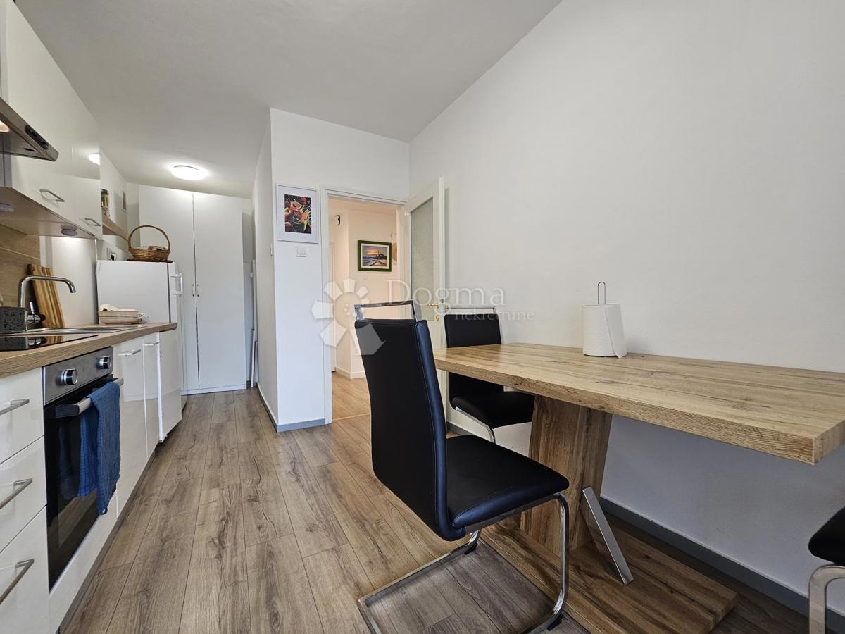 Stanovanje Umag, 77m2