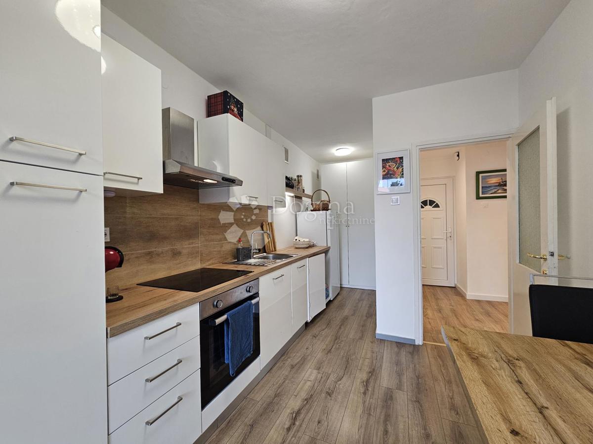 Stanovanje Umag, 77m2