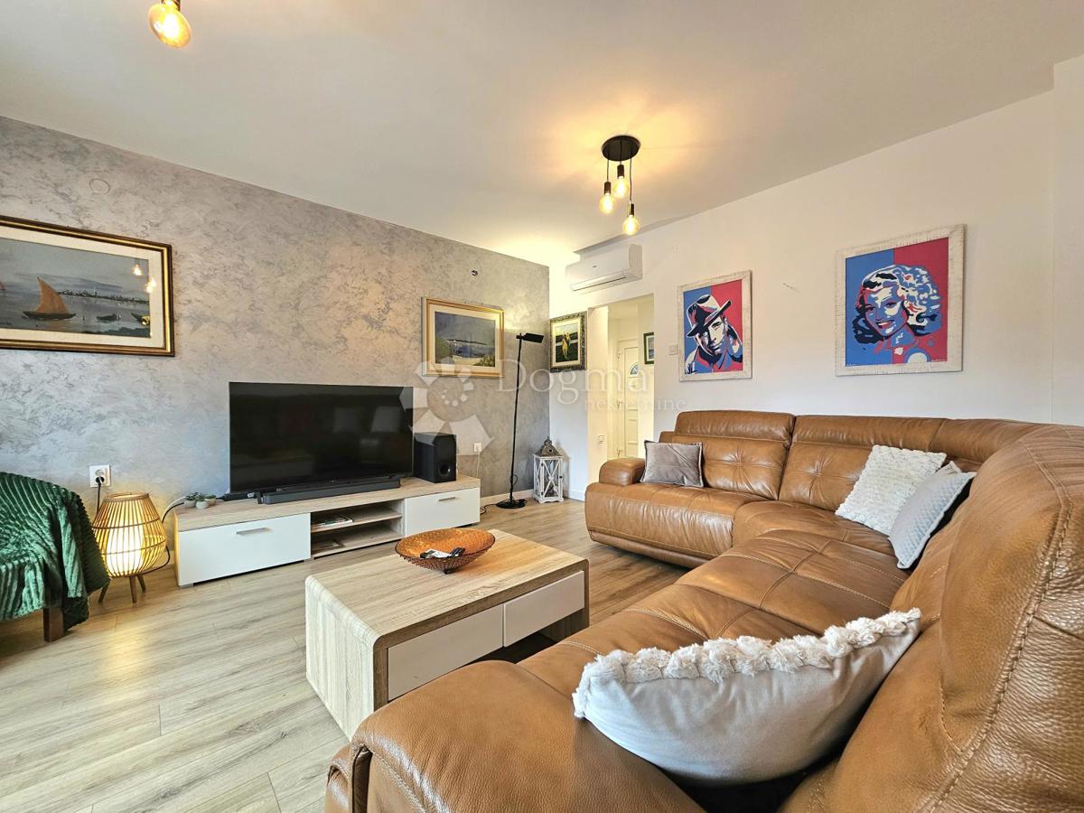 Stanovanje Umag, 77m2