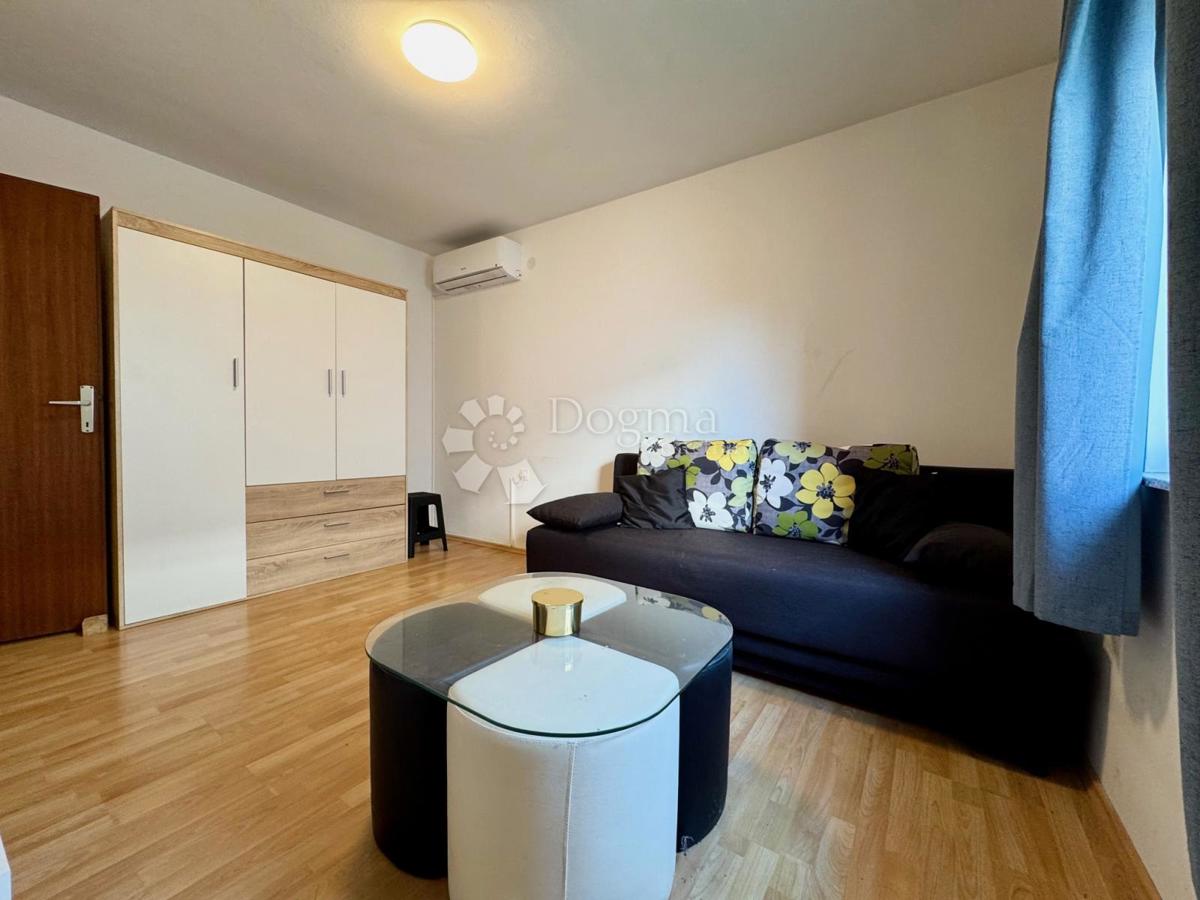 Stanovanje Hosti, Rijeka, 35m2