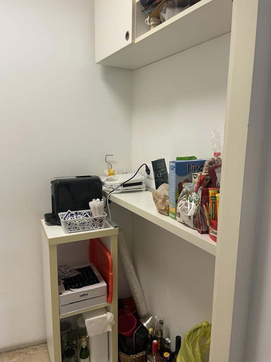 Poslovni prostor Krnjevo, Rijeka, 88m2