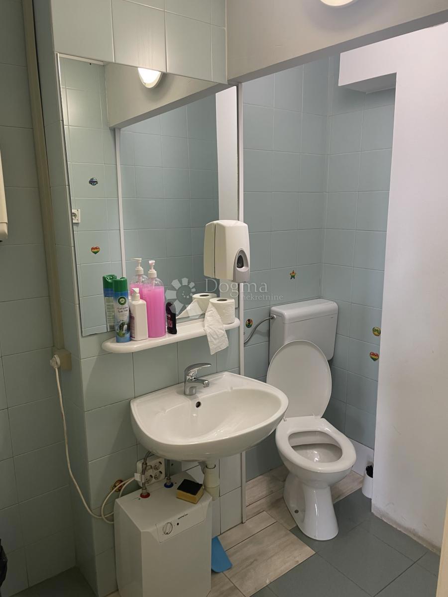 Poslovni prostor Krnjevo, Rijeka, 88m2