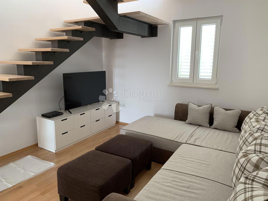 Hiša Vodice, 333m2