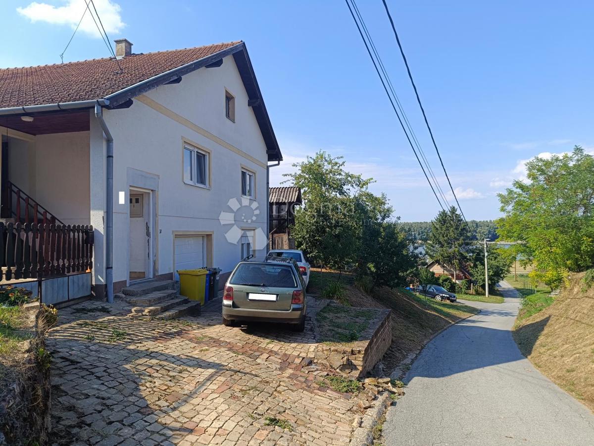 Hiša Aljmaš, Erdut, 415m2