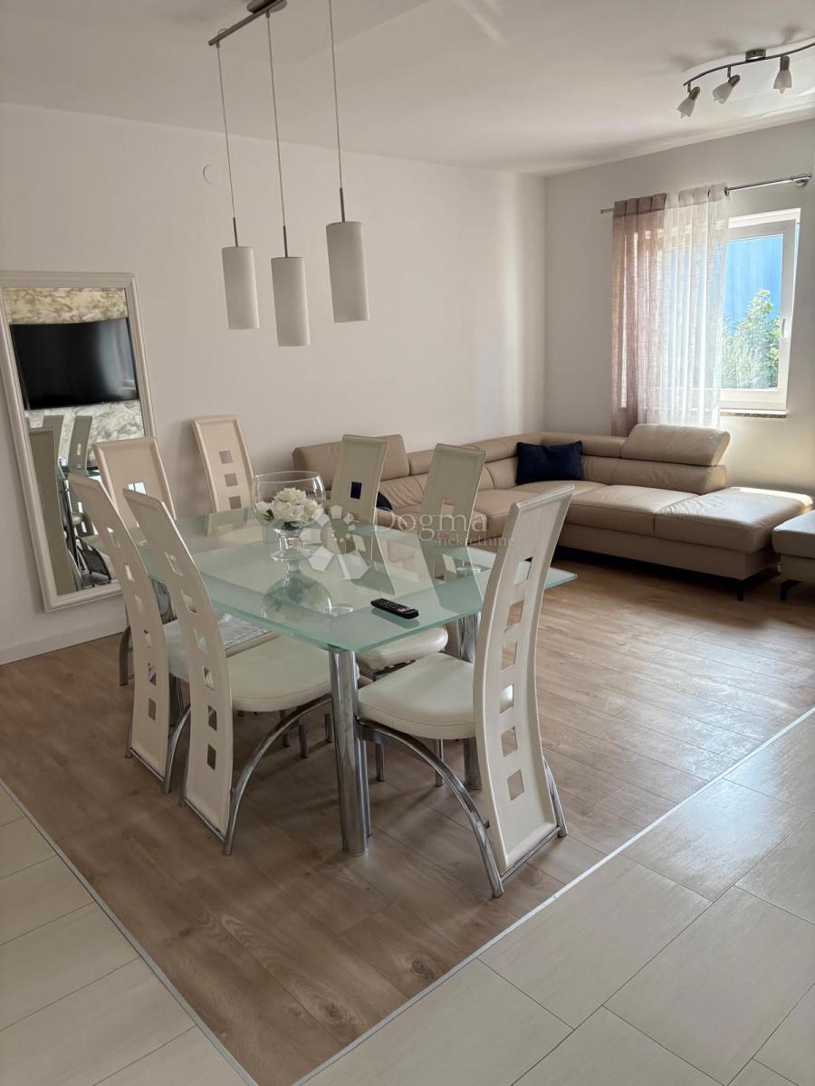 Stanovanje Peroj, Vodnjan, 60m2