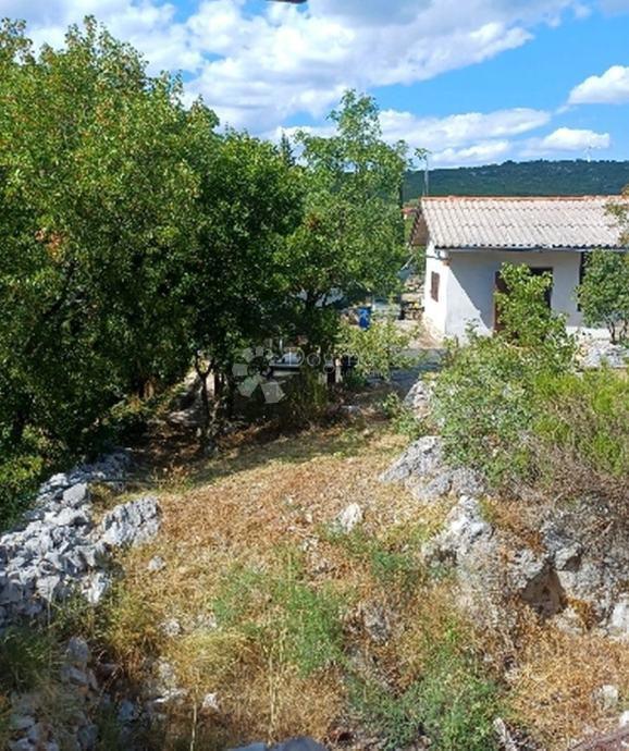 Zazidljivo zemljišče Veliki Bročanac, Klis, 1.736m2