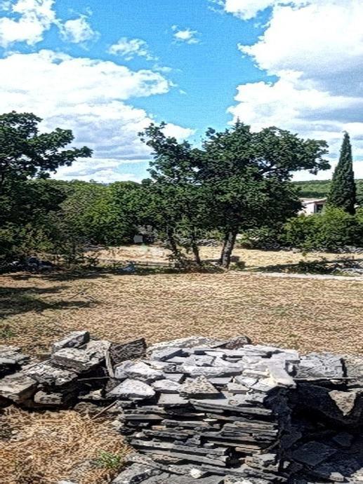 Zazidljivo zemljišče Veliki Bročanac, Klis, 1.736m2