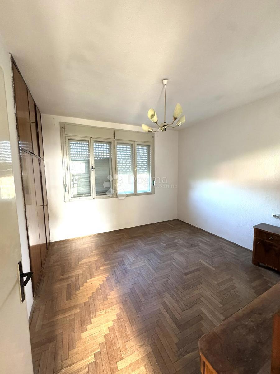 Hiša Daruvar, 210m2