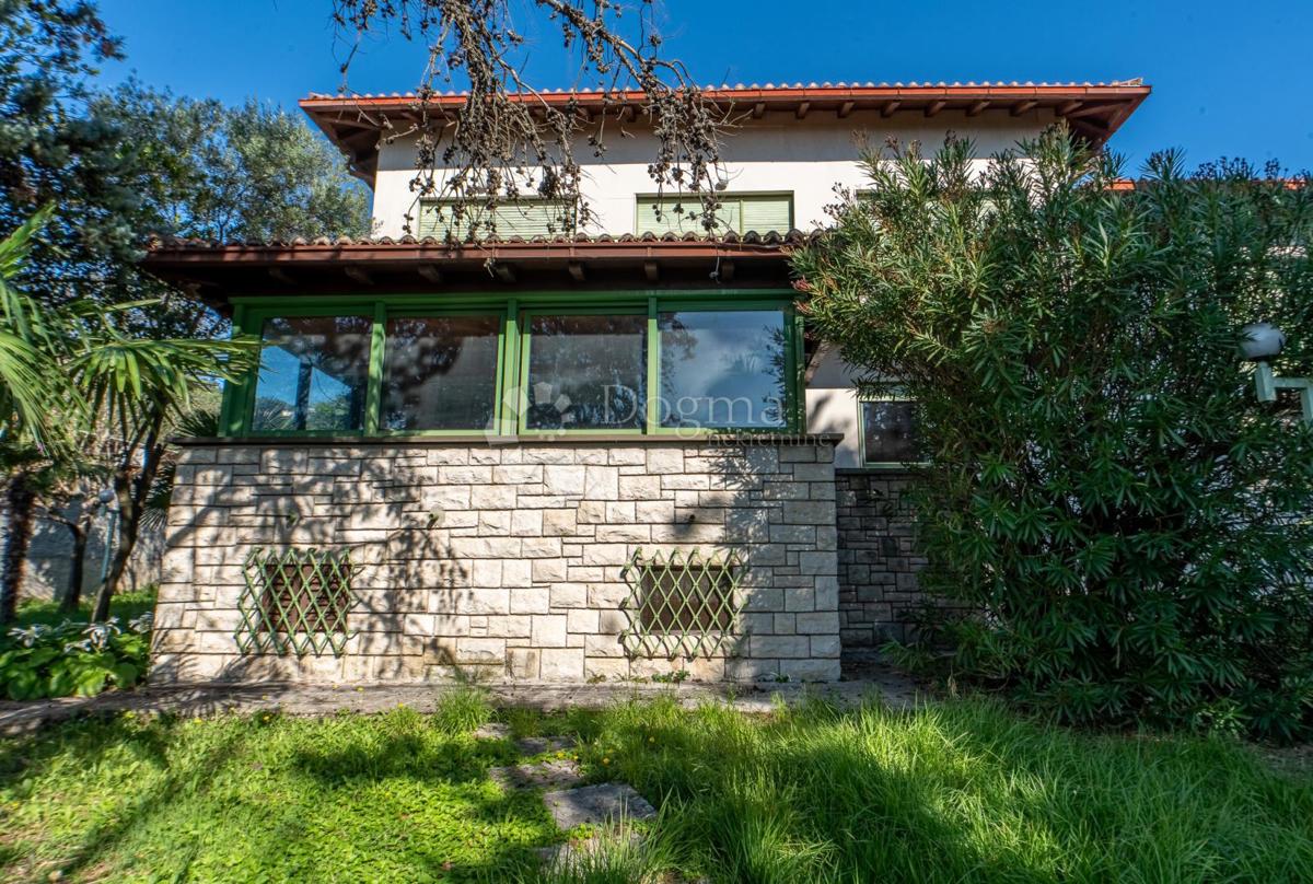 Hiša Oprić, Opatija - Okolica, 320m2