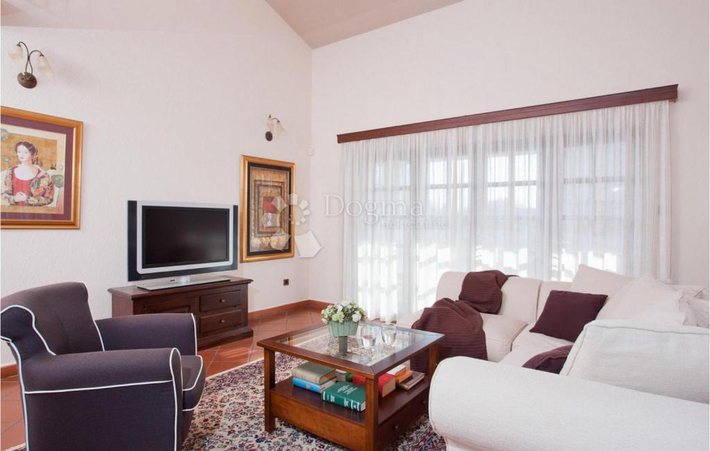 Hiša Poreč, 330m2