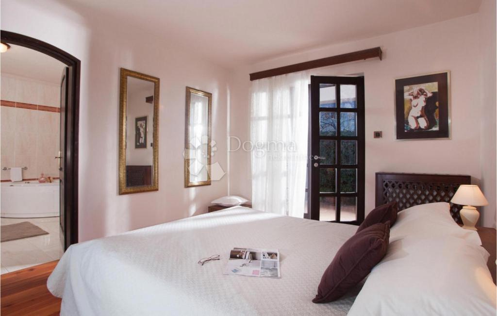 Hiša Poreč, 330m2