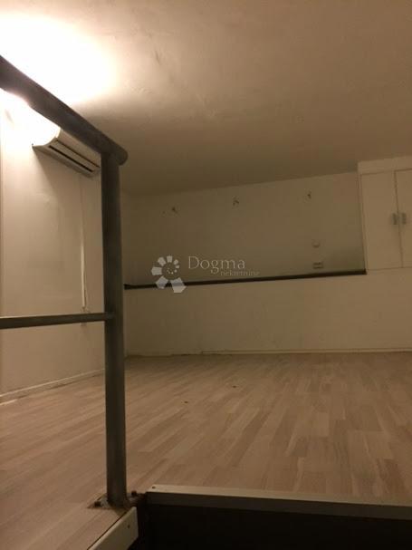 Poslovni prostori v Splitu