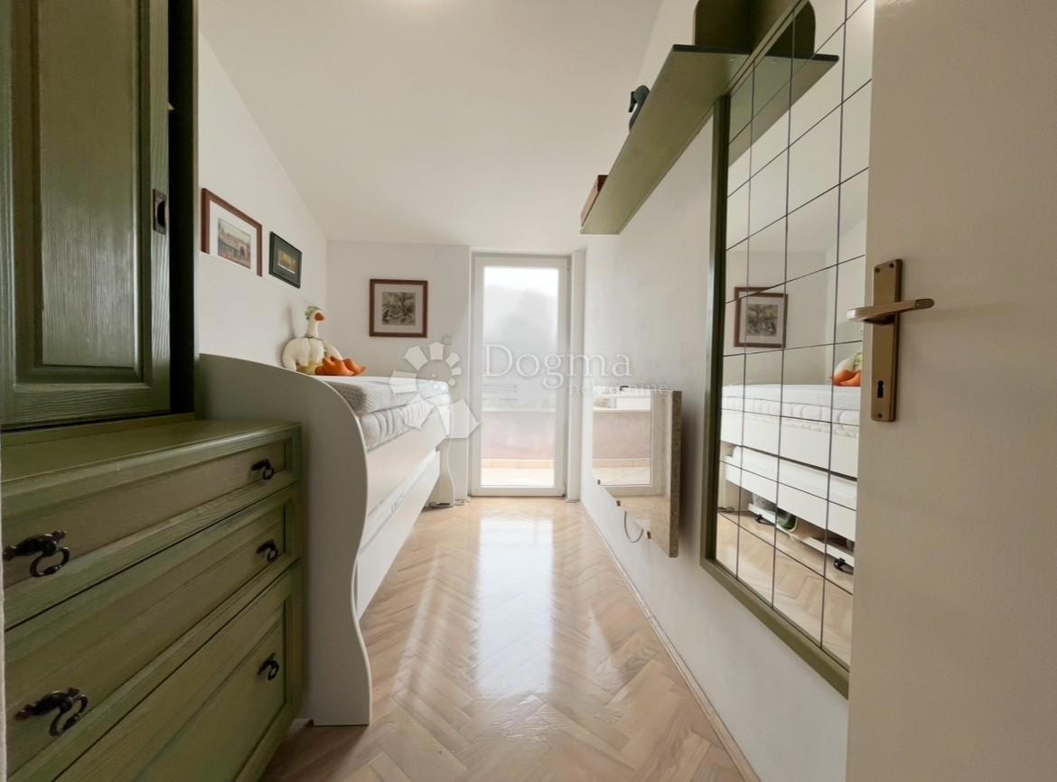 Stanovanje Novigrad, 49m2