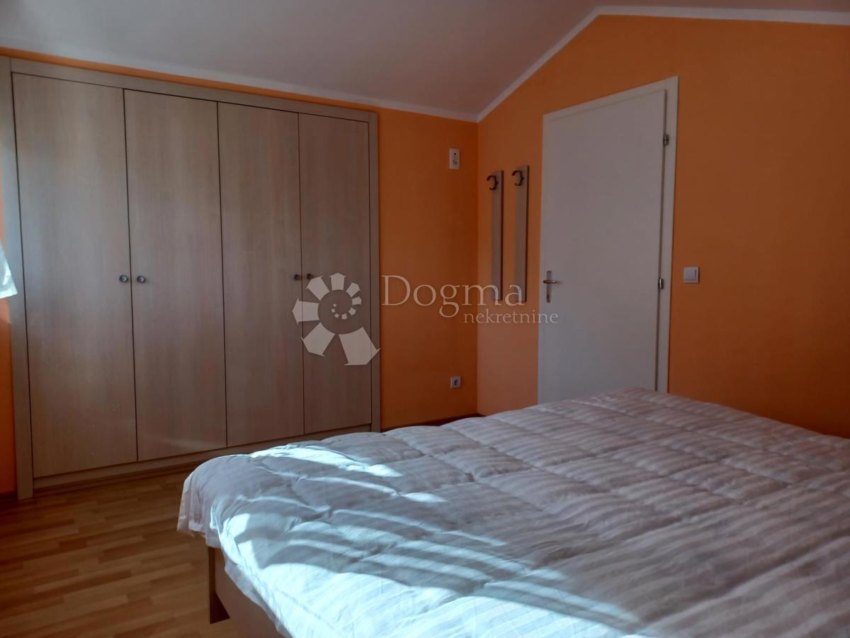 Stanovanje Lovran, 73,99m2