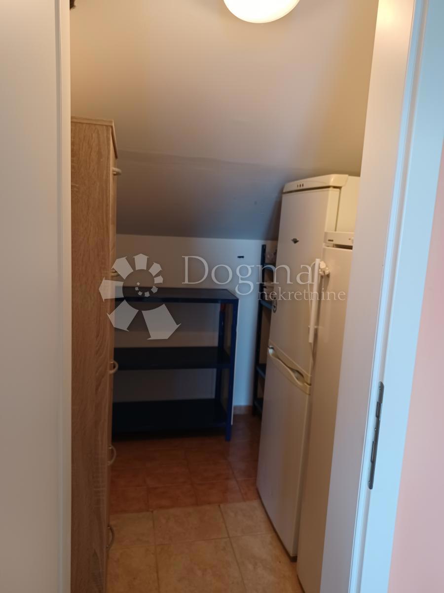 Stanovanje Lovran, 73,99m2