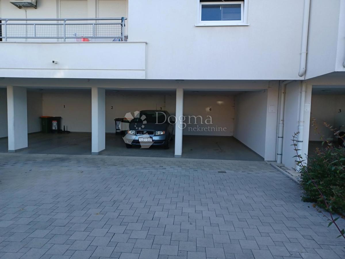 Stanovanje Lovran, 73,99m2