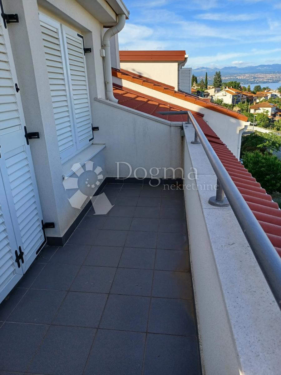 Stanovanje Lovran, 73,99m2