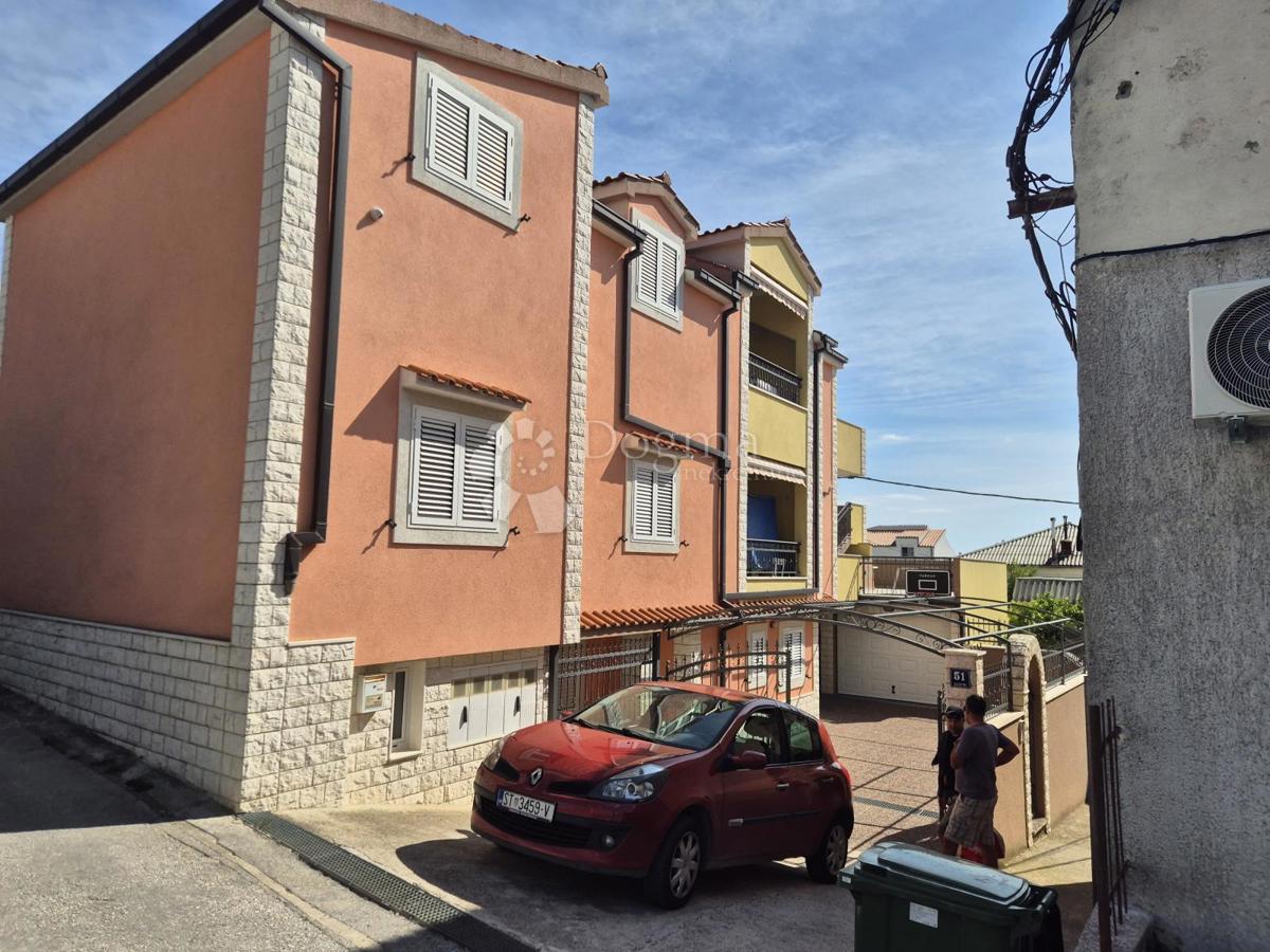 Hiša Sveti Kajo, Solin, 300m2