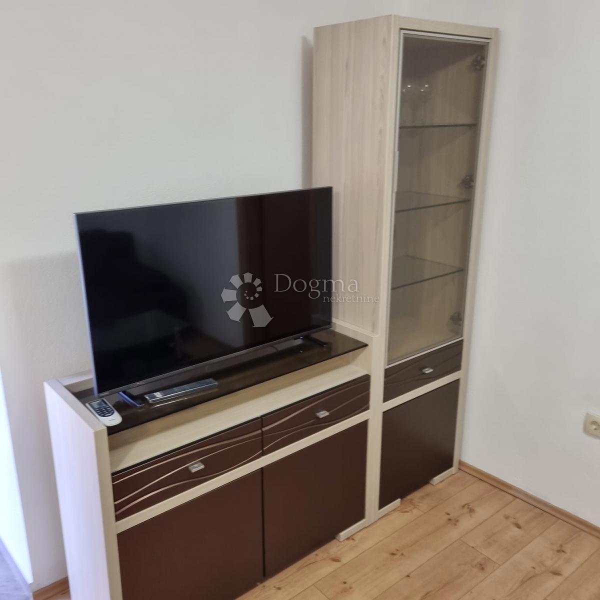 Hiša Sveti Kajo, Solin, 300m2