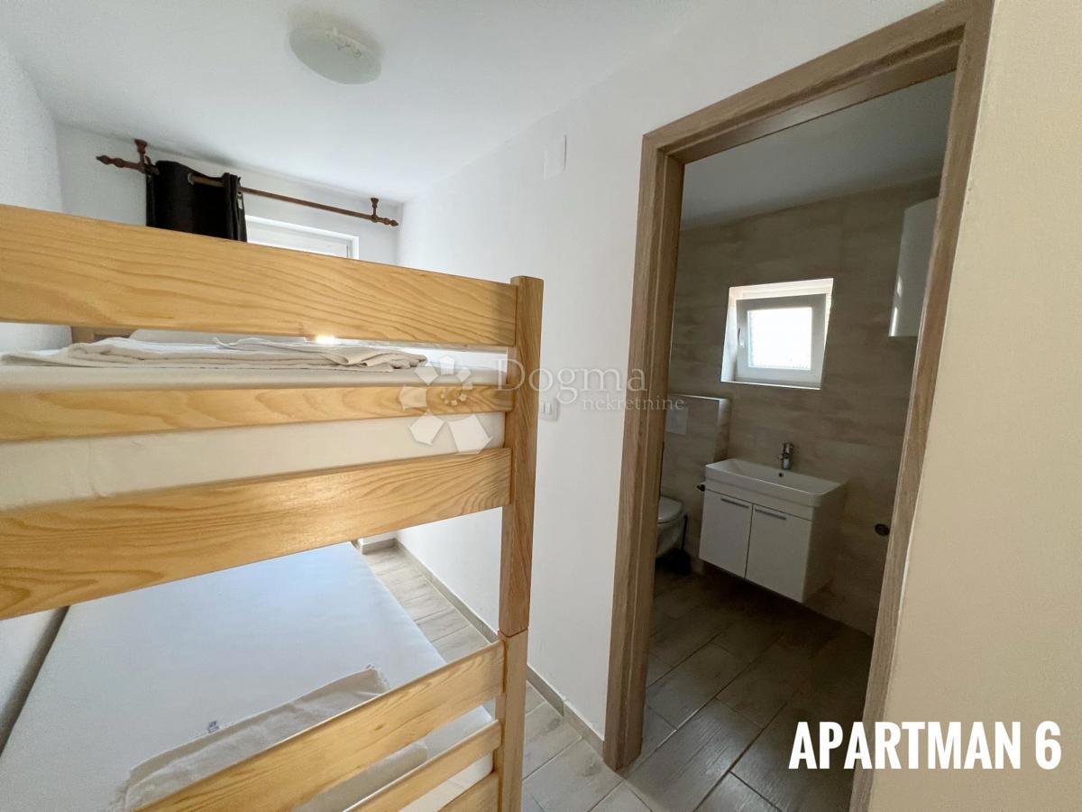 Hiša Medulin, 300m2