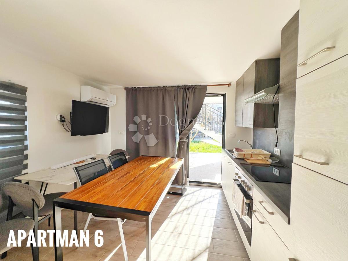 Hiša Medulin, 300m2