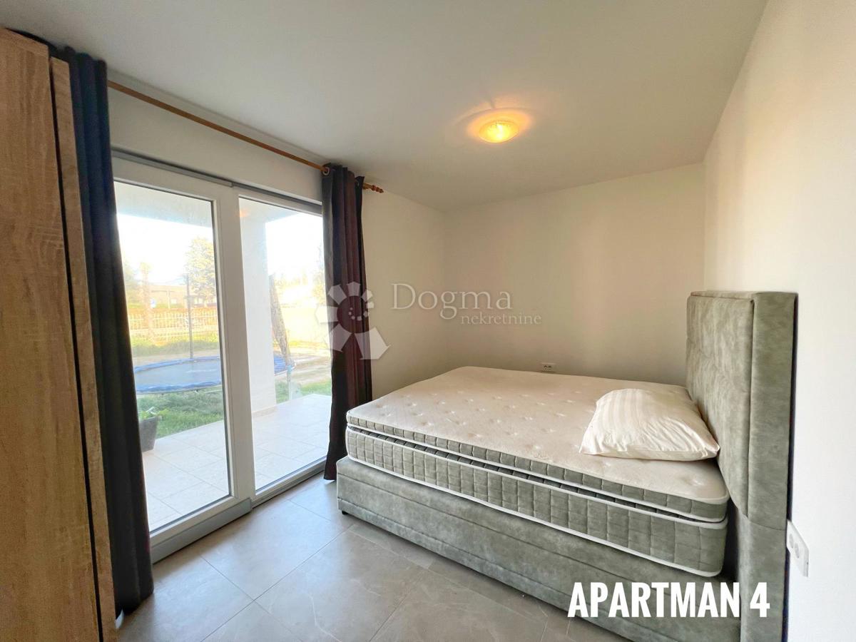 Hiša Medulin, 300m2