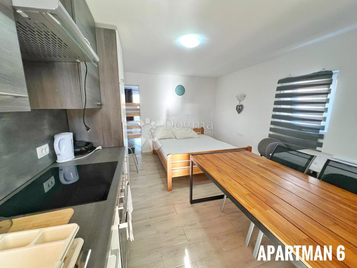 Hiša Medulin, 300m2