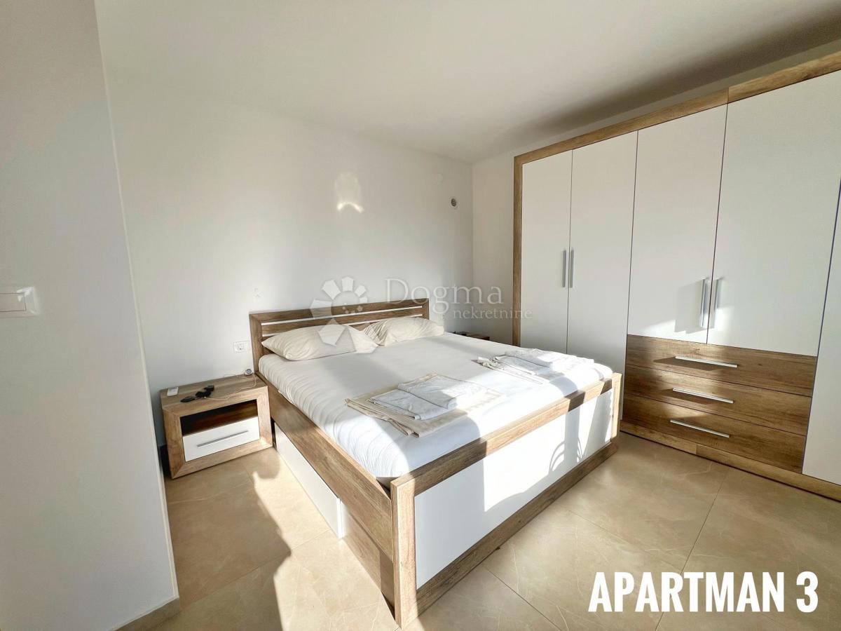 Hiša Medulin, 300m2