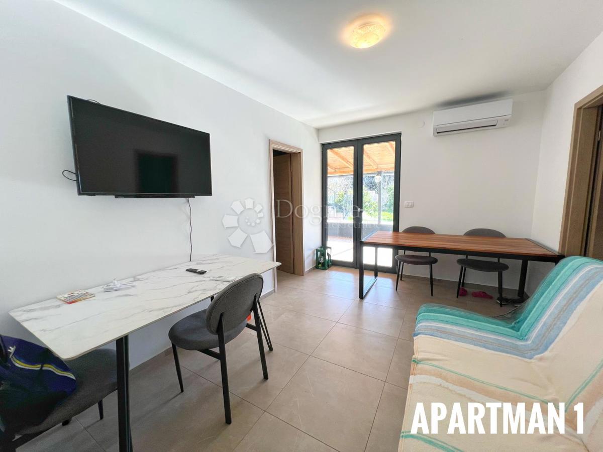 Hiša Medulin, 300m2