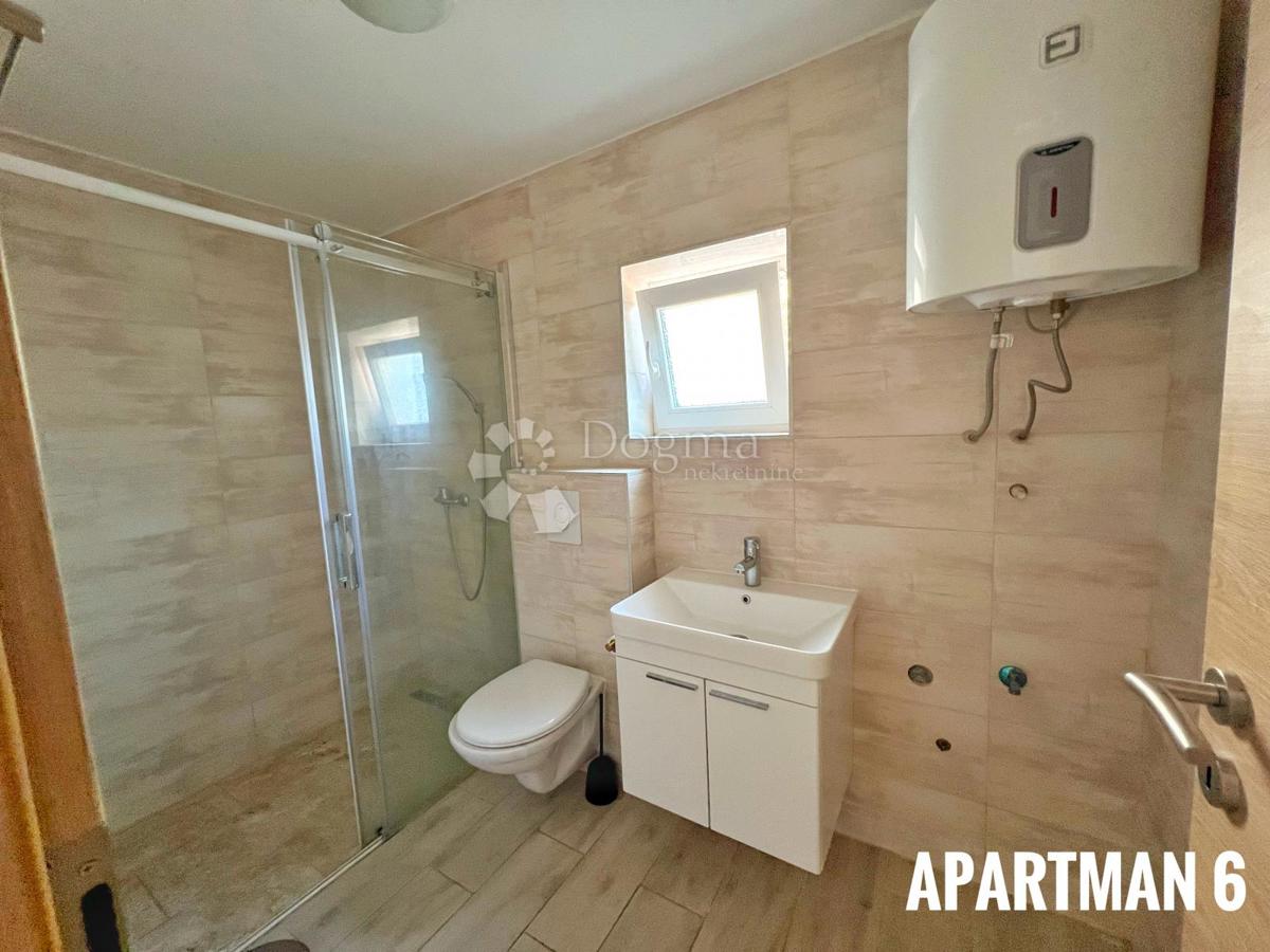 Hiša Medulin, 300m2