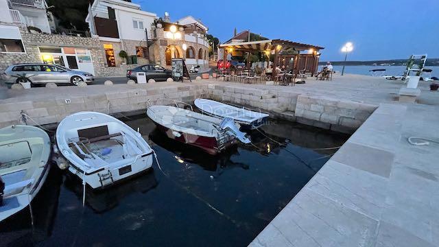 Stanovanje Maslenica, Jasenice, 107m2