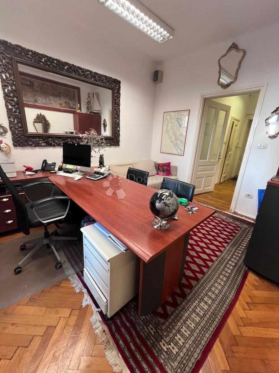 Stanovanje Opatija - Centar, Opatija, 65m2