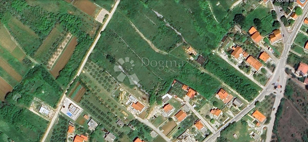 Zazidljivo zemljišče Vrsi, 495m2