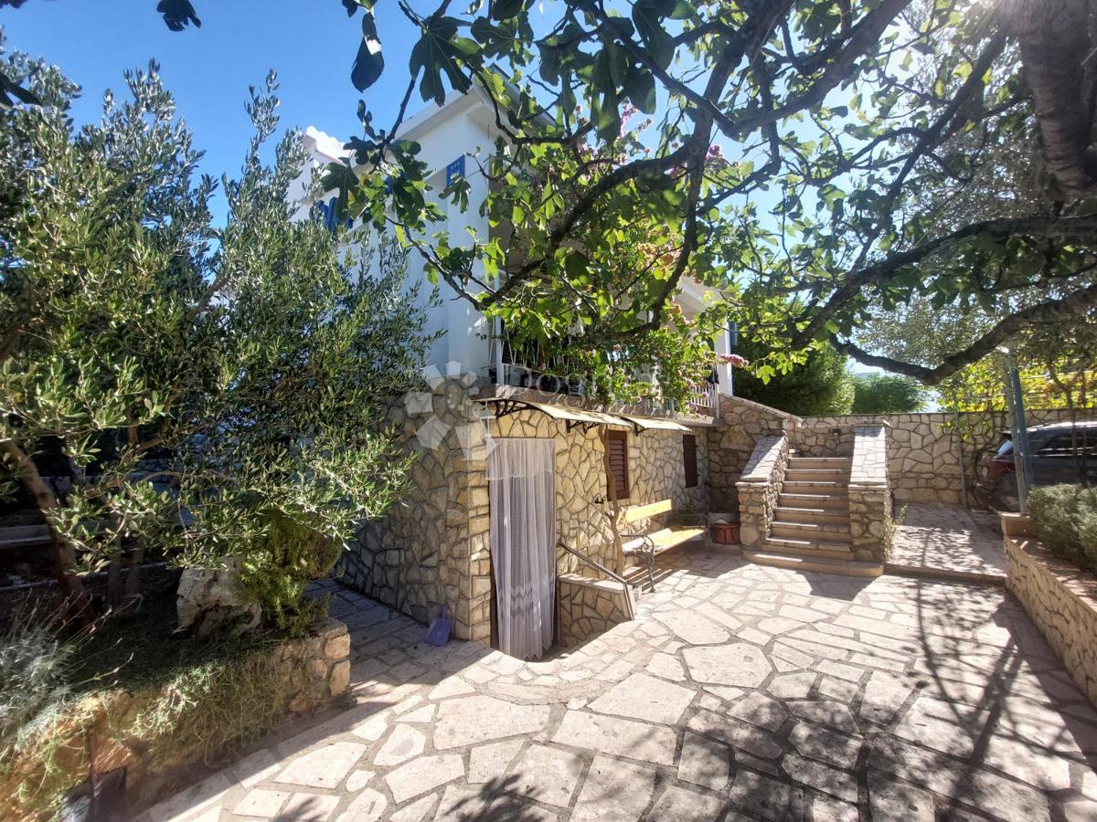 Hiša Maslenica, Jasenice, 92m2