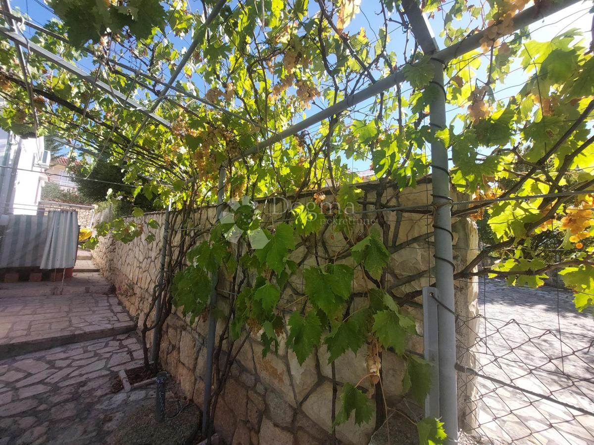 Hiša Maslenica, Jasenice, 92m2