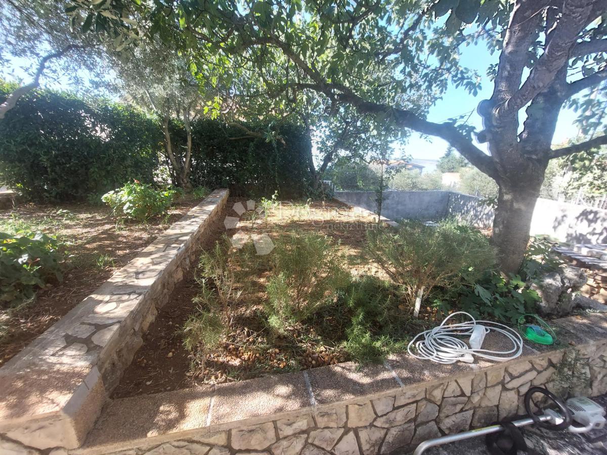 Hiša Maslenica, Jasenice, 92m2