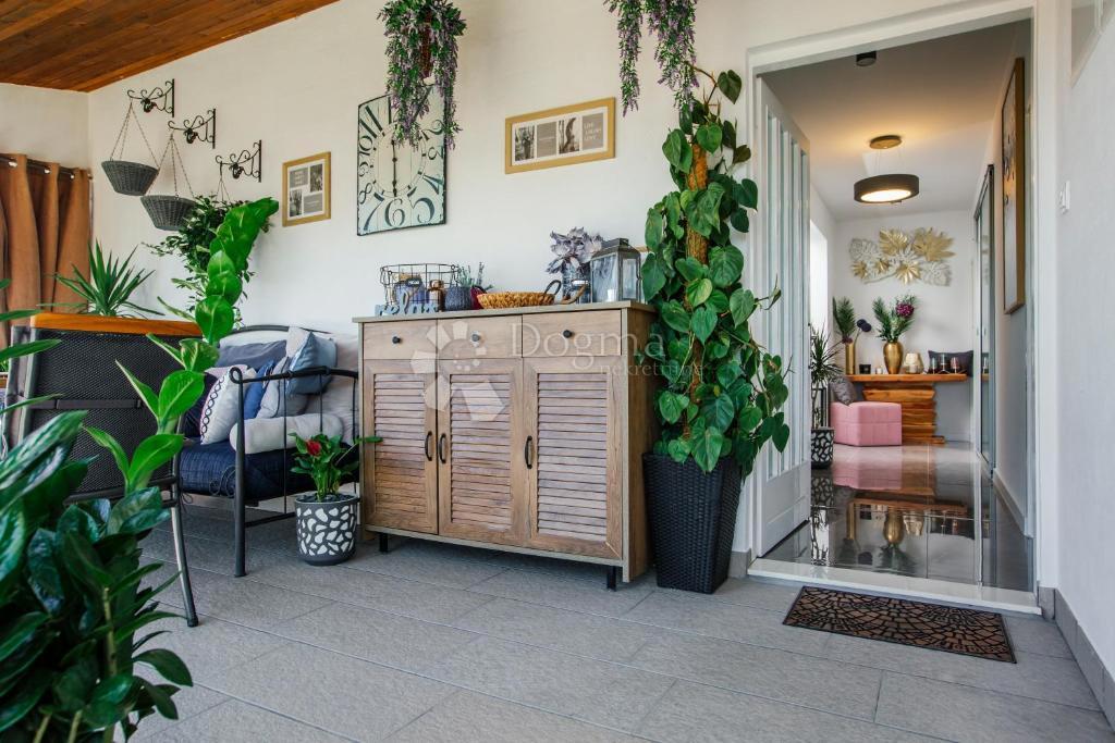 Hiša Makarska, 207m2